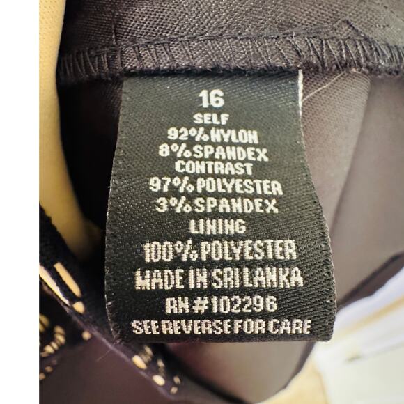 DressBarn Collection Black Lace Front Sheath Dress Short Sleeve Size 16 - Picture 8 of 9